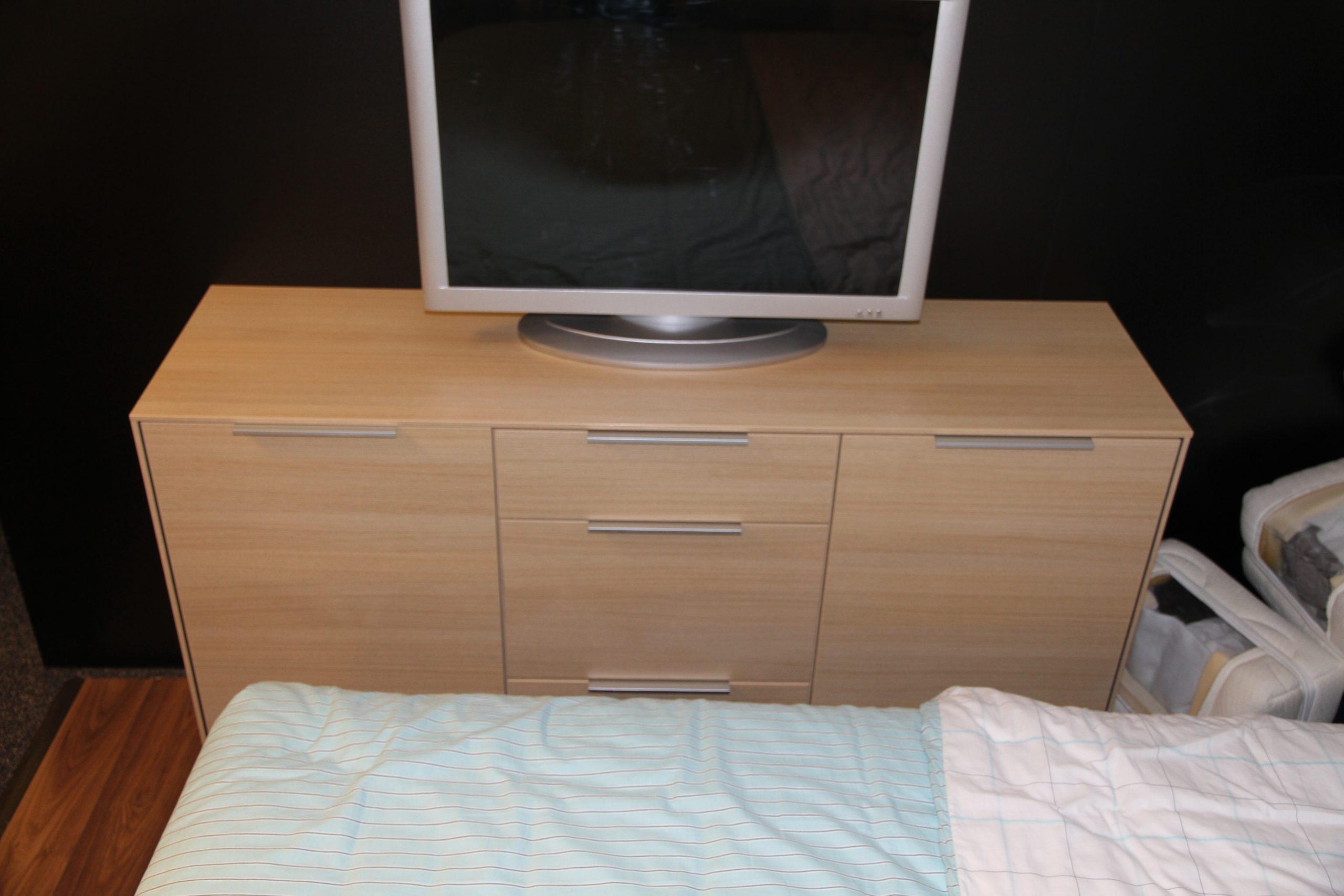 commode 150x84x42 commode 150x84x42