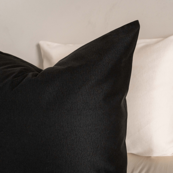 KAYORI KISO ZWART 140X200/220CM TENCEL/KATOEN BLEND KAYORI KISO ZWART 140X200/220CM TENCEL/KATOEN BLEND