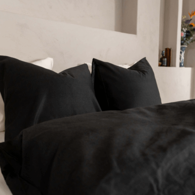 KAYORI KISO ZWART 240X200/220CM 70%TENCEL 30%KATOEN