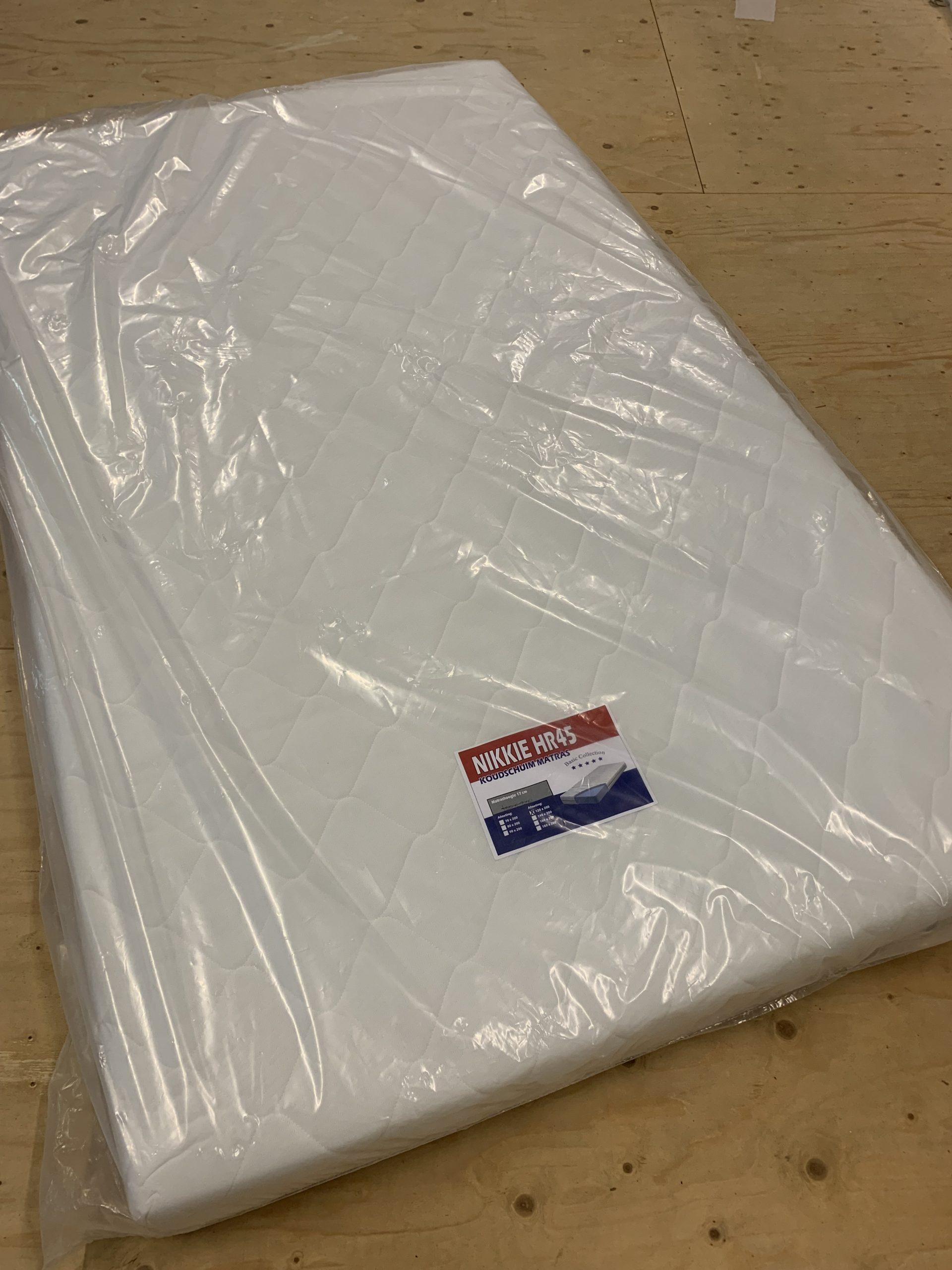 120x200 koudschuimmatras Nikkie 120x200 koudschuimmatras Nikkie